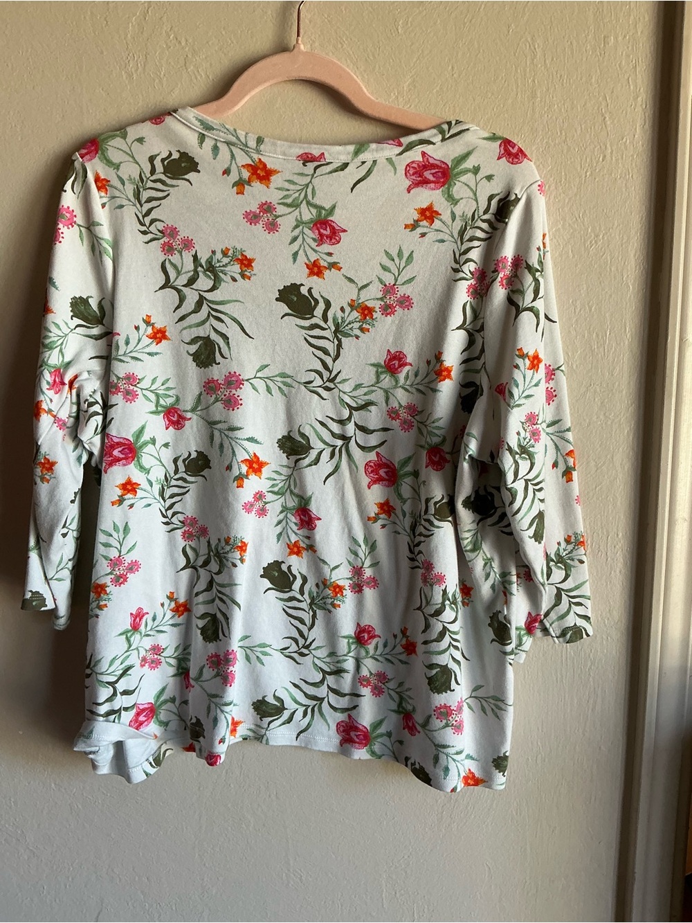 Floral Print Boatneck Women’s Top in Cream and Pink